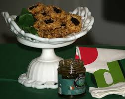 Irish cookie hats, chocolate pots with irish cream liqueur and. How To Bake Irish Cookies