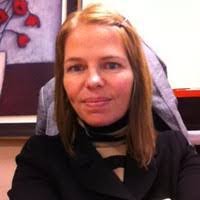 Lesley Stringer's Instagram, Twitter & Facebook