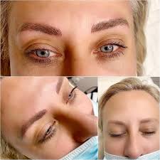 New pair of Microblading. 🎉🎉 Dm for bookings…. www.ashk-aesthetics.co.uk  #microbladinglondon #3dbrows #brows #semipermenantmakeup #pmu #makeitealing  #westlondon #hairstrokes #naturalbrows #booknow #micropigmentation #tattoo  #cosmetictatooing #eyebrow ...