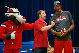 Prior to blaze's debut, the trail blazers never had any official mascot. Portland Trail Blazers Rip City Relay Heraldandnews Com