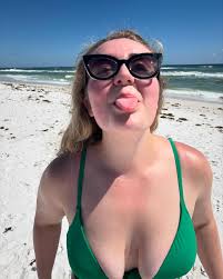 Hazel Brady (@the_hazel_monkey) • Instagram photos and videos