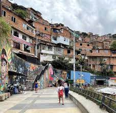 1.687 kostenlose bilder zum thema polizei. Kolumbien Wie Gefahrlich Ist Medellin Wirklich Welt