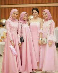 Panjang badan = 91 cm panjang tangan = 54 cm lingkar dada = 115 cm. 60 Model Gamis Pesta Mewah Brokat Modern Terbaru 2020