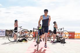 Triatlon aslında kişisel bir spordur. Triatlon Nedir Dunya Da Ve Turkiye De Triatlon Tarihi Ve Kurallari Decathlon Blog