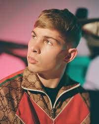 His current girlfriend or wife, his salary and his tattoos. 01 Cover Emile Smith Rowe Gaffer