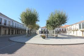 Archivo Plaza Mayor Fuentesauco 02 Jpg Wikipedia La Enciclopedia Libre