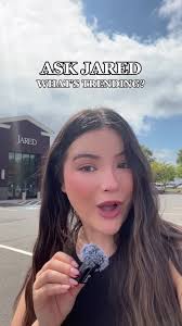 Exploring Gender-Neutral Jewelry Trends at Jared