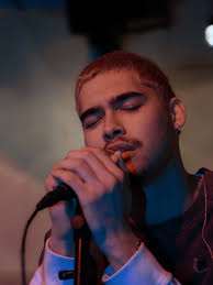 Sunday. NYC. 7PM. Let's Jam. so excited to be playing this new music for  the first time and can't wait to give it to yall!!