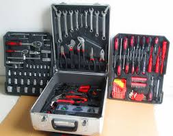 A set tool is a blacksmithing tool meant to be struck by a hammer, either a sledge or power. China Hot Sale Professional 186pcs Kraft Tools Set With Aluminium Case China Tool Set Tool Kit With Aluminium Case