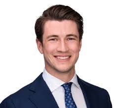 Alex Taft's Instagram, Twitter & Facebook