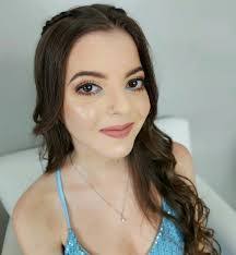 Jana Stein's Instagram, Twitter & Facebook