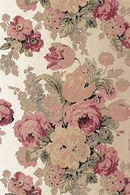 pin van maria antonietta op decor ideas bloemetjesbehang rose goud behang goud behang