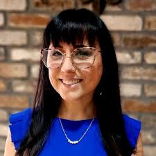 2018: 3 weeks into my new role at The Hartford, I attended the National  Sales Convention. I enjoyed the energy, excitement and camaraderie! My  favorite part was the awards dinner where the