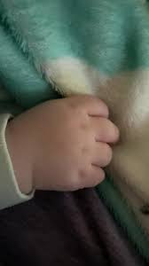 Hey moms needing some advice or ideas or things your pediatrician  recommended and worked💕 I'm struggling with my baby's acid reflux and  spitting up a lot. He is 2 months old. He's