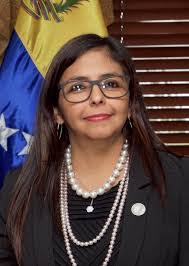 Del Rodriguez's Instagram, Twitter & Facebook