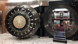 Banca carige, il titolo non fa prezzo in borsa. Banca Carige Porte Aperte Per I Rolli Days Tra Capolavori E Caveau Genova