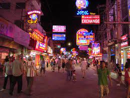 Thai street hooker
