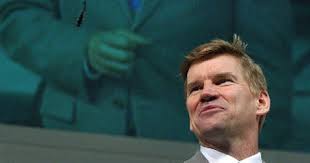 Evangelical quits after gay sex claim