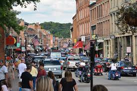Galena is located in the driftless zone, an area that was not covered by glaciers during the recent ice ages. Helluva Half Mile Enjoy Illinois
