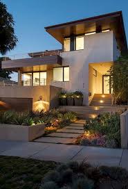 If you love container gardening, then this list of ideas just may inspire you with some fresh new ideas.… 90 Simple And Beautiful Front Yard Landscaping Ideas On A Budget 68 Architecture House Minimalist House Design House Exterior