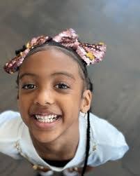 Melinda Hightower's Instagram, Twitter & Facebook