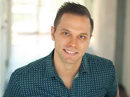 Cruise Ships, Relationships in the Industry + Creating Your Own Work with Dane  Reis (You Booked It Podcast)