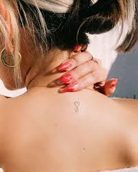 Δες σε ποιο σημειο [pic,video} δες σε ποιο σημειο [pic,video} πάολα: Infinity Heart Tattoo On Danna Paola S Upper Back