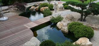 Ein pool wertet deinen garten nicht nur optisch auf, vor allem sorgt er für erfrischende abwechslung. Koi Teich Homify