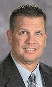 New R-2 superintendent plans to have social media presence — The Cash-Book  Journal