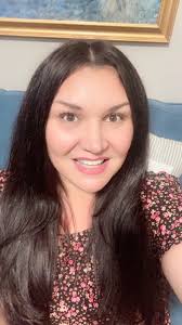 Dr. Elizabeth Naranjo Hayes