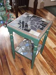 Green Mosaic Accent Table By Piecesofhomemosaics On Etsy 112 20 Mosaic Accent Table Mosaic Furniture Mosaic Table Top