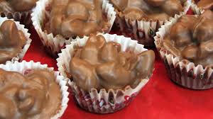 Lynn demonstrates how to make slow cooker chocolate candy. Slow Cooker Chocolate Candy Christmas Lynn S Recipes Youtube