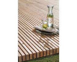 Pinutex Terrassenmodul Sibirische Larche 70x330x4000 Mm Bei Hornbach Kaufen In 2020 Holzterrasse Terrasse Holz Terrassendielen
