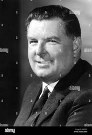 Ralph bennett hi-res stock photography and images