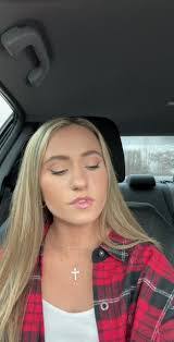 Madison Essinger's Instagram, Twitter & Facebook