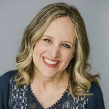 Brooke Linton's Instagram, Twitter & Facebook