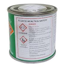 It is designed for engineering and sheet metal work but it is equally as effective soldering brass and. 0 613 00 100g Tin Of Fluxite Soldering Paste