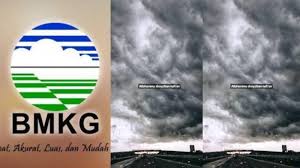 Maybe you would like to learn more about one of these? Bmkg Jawab Foto Viral Awan Hitam Besar Di Langit Surabaya Dikaitkan Dengan Musibah Ternyata Bukan Surya Malang