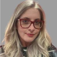 Ellen Carman's Instagram, Twitter & Facebook