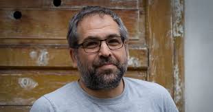 Na malých lokálnych výrobcov, obchodníkov a vydavateľov sa úplne zabudlo