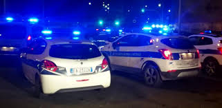 Era la notte tra il 21 e il 22 dicembre, quando le due 16enni, gaia von freymann e camilla romagnoli furono investite da una renault koleos guidata da un ventenne, che a causa della pioggia battente non si era. Roma Incidente A Corso Francia Un Morto In Uno Scontro Frontale