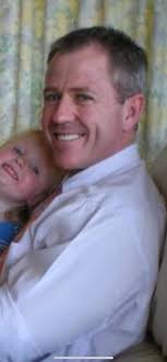 Please clean up this photo and remove the baby, Thankyou in advance.