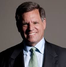 Laura Blose's Instagram, Twitter & Facebook