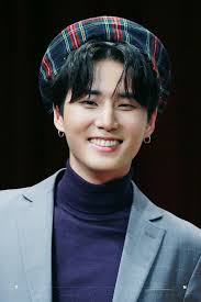 Pin Oleh Sonja Di Day6 Young K Brian Orang Suami Superman