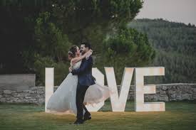 Cuco, garneu, arete, perla, perlón, rubio, lucerna, neskazarra, arraigorri. Tamara Y Sergio Boda En Ca N Alzina Rubio Barcelona
