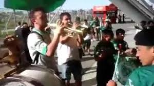 👋👌 ¡saludo de lujo para #sarmiento! Hinchada De Sarmiento De Junin En La Plata Youtube