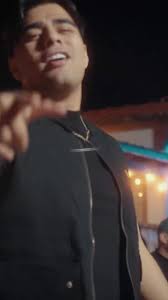 Adrian Flores Cancion