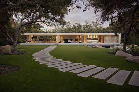 The main level is designed with entertainment in mind. The Glass Pavilion Glass Pavilion Architecture House Architecture