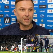 🤬 "This is a 𝐏𝐑𝐎𝐁𝐋𝐄𝐌 and changes need to be made..." Ex-FIFA ref  absolutely explodes after Man City 'fake' injury controversy in Leeds  clash. 🌋