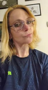 Nicole Behr's Instagram, Twitter & Facebook